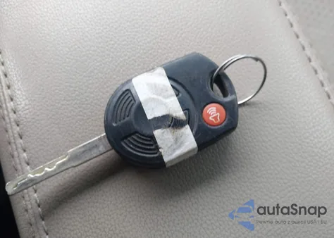 2017 Ford Escape Se z USA, uszkodzony, nr VIN 1FMCU0GD4HUC12698